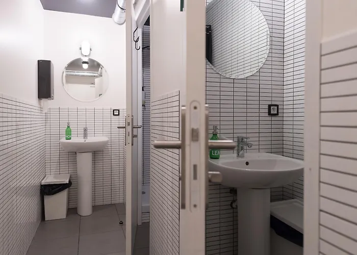 Vandrerhjem Ho36 Lyon