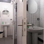 Ostello Ho36 *